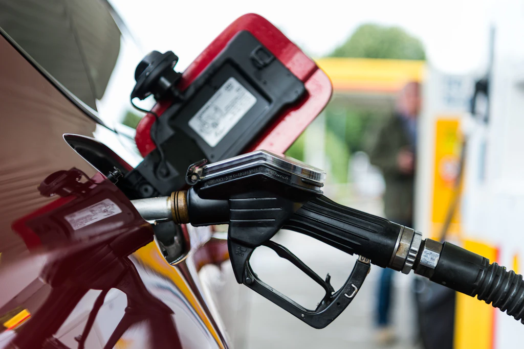 Diesel über 2,50 Euro: Autofahrer erleben neuen Preisschock