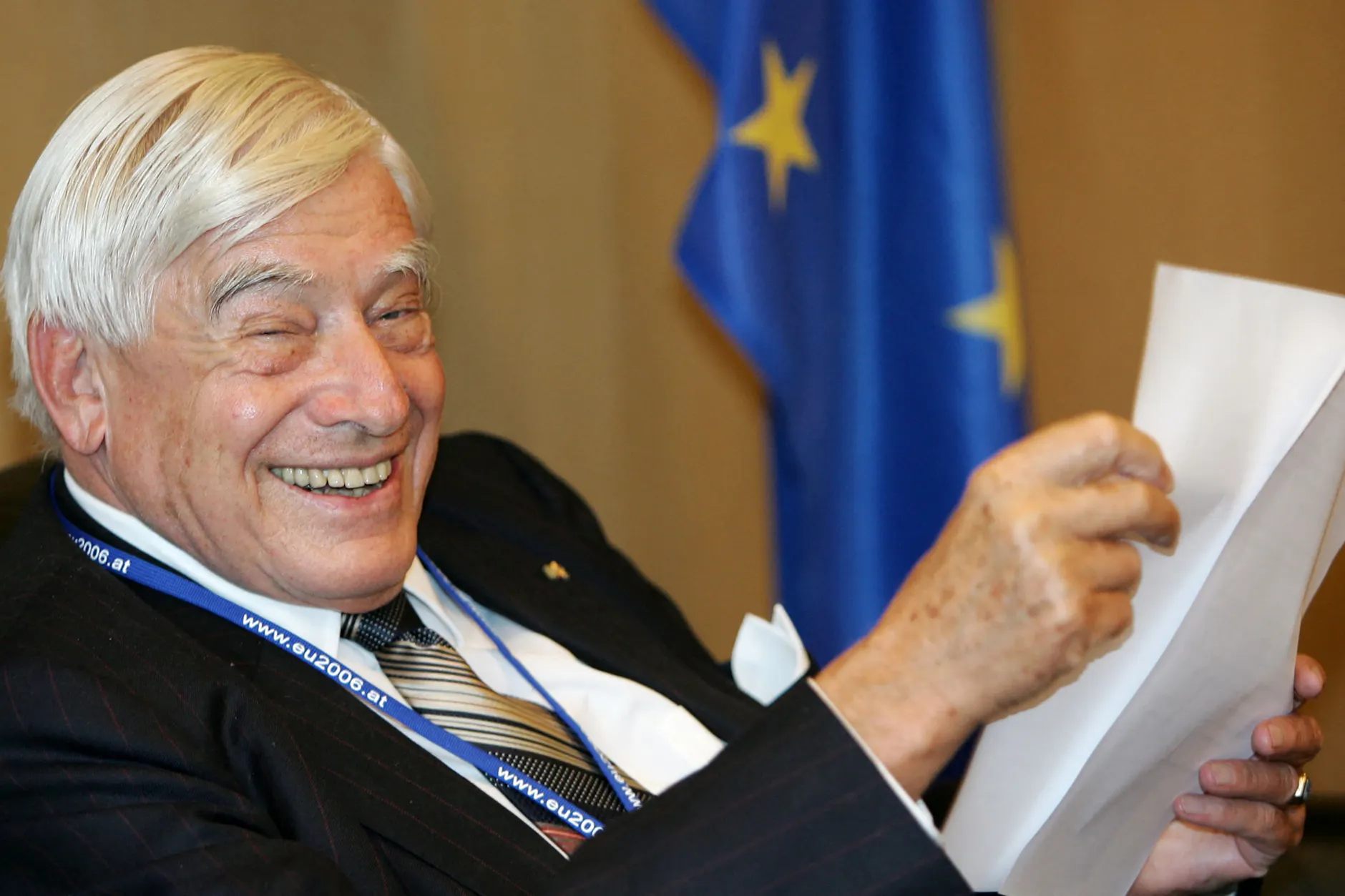 Christian Schwarz-Schilling im EU-Hauptquartier in Brüssel im Jahr 2006