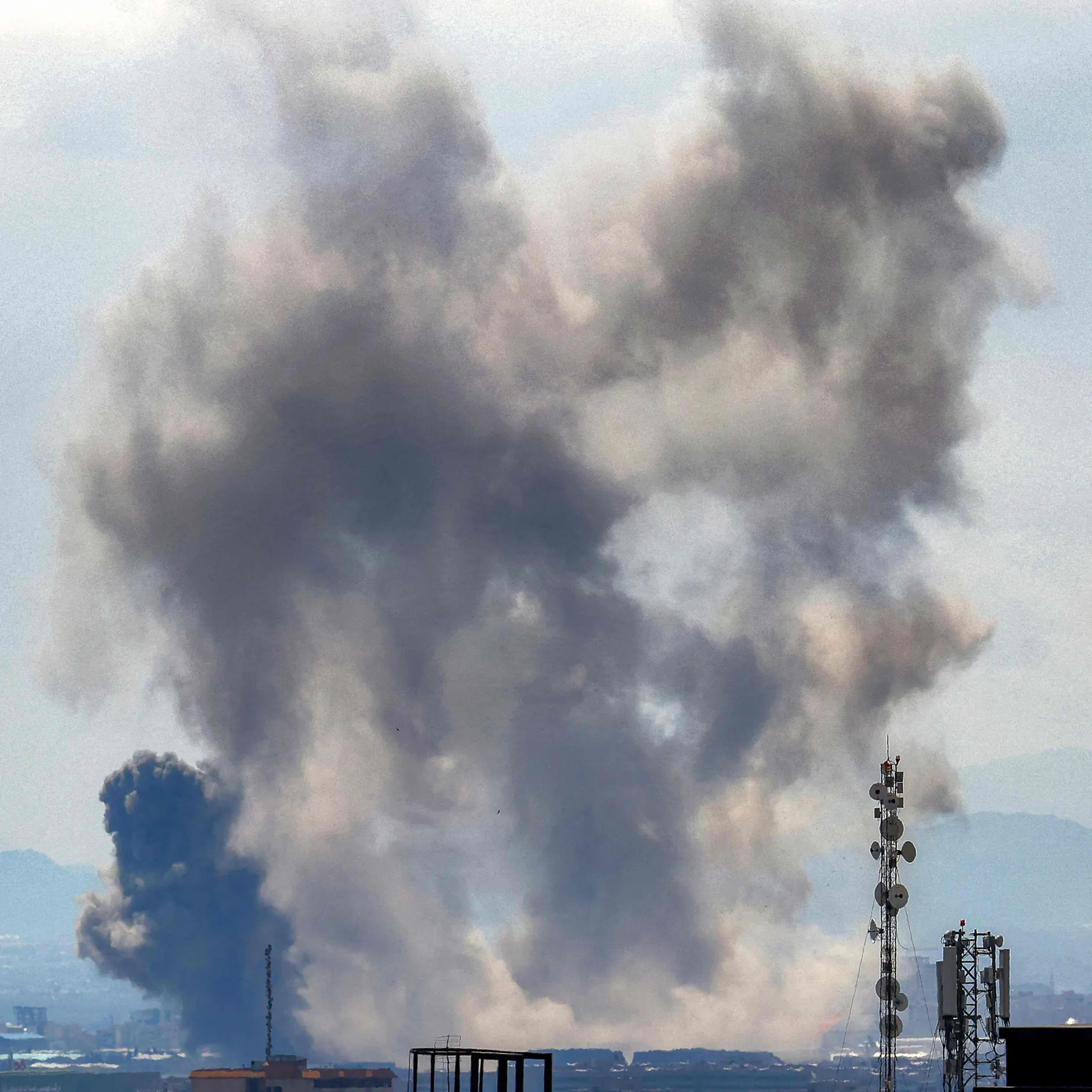 Image - Vor Ablauf von Trump-Ultimatum gegen Iran: Kämpfe weiten sich aus