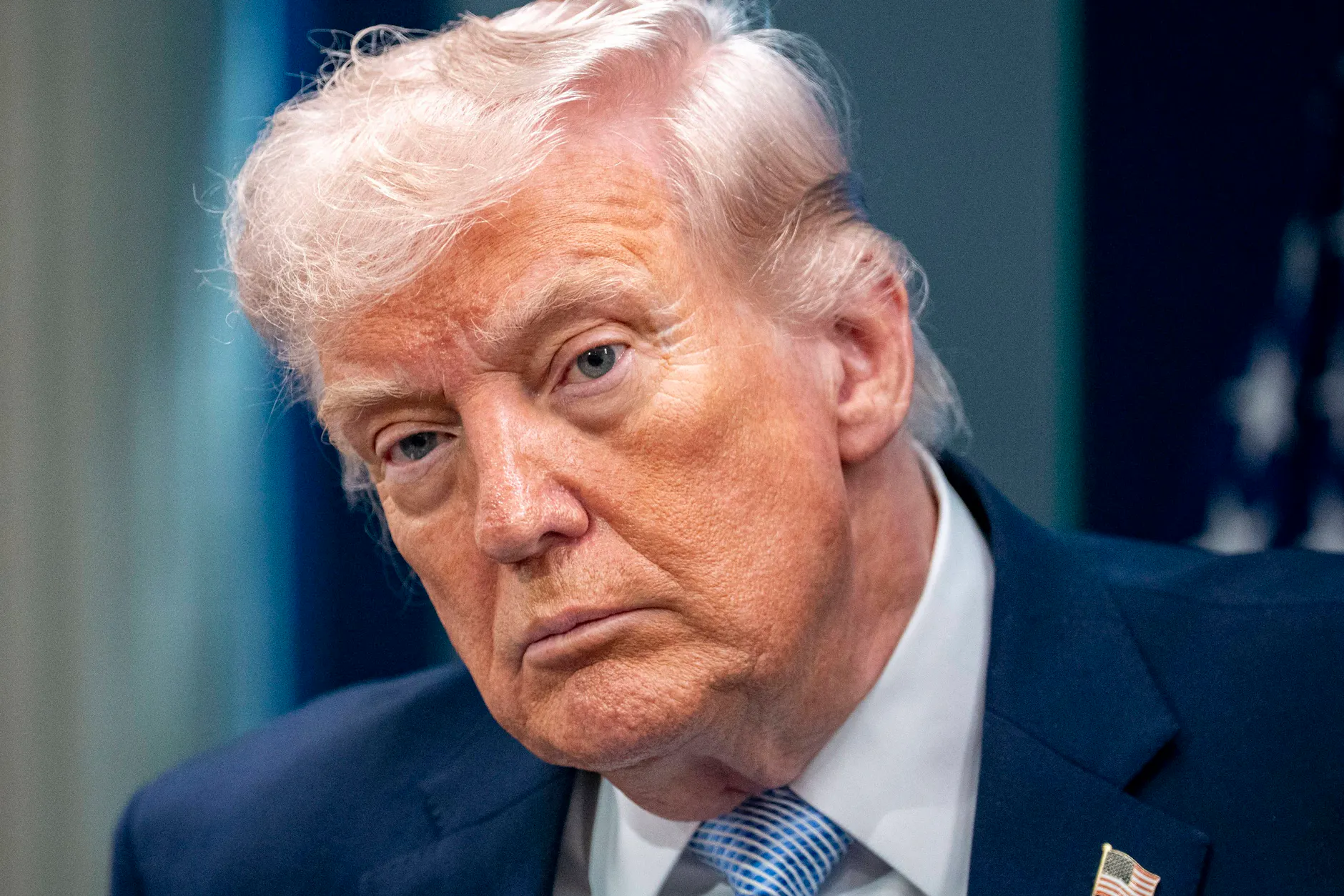 US-Präsident Donald Trump bei einem Briefing zum Iran-Konflikt am 6. April 2026 im Weißen Haus in Washington