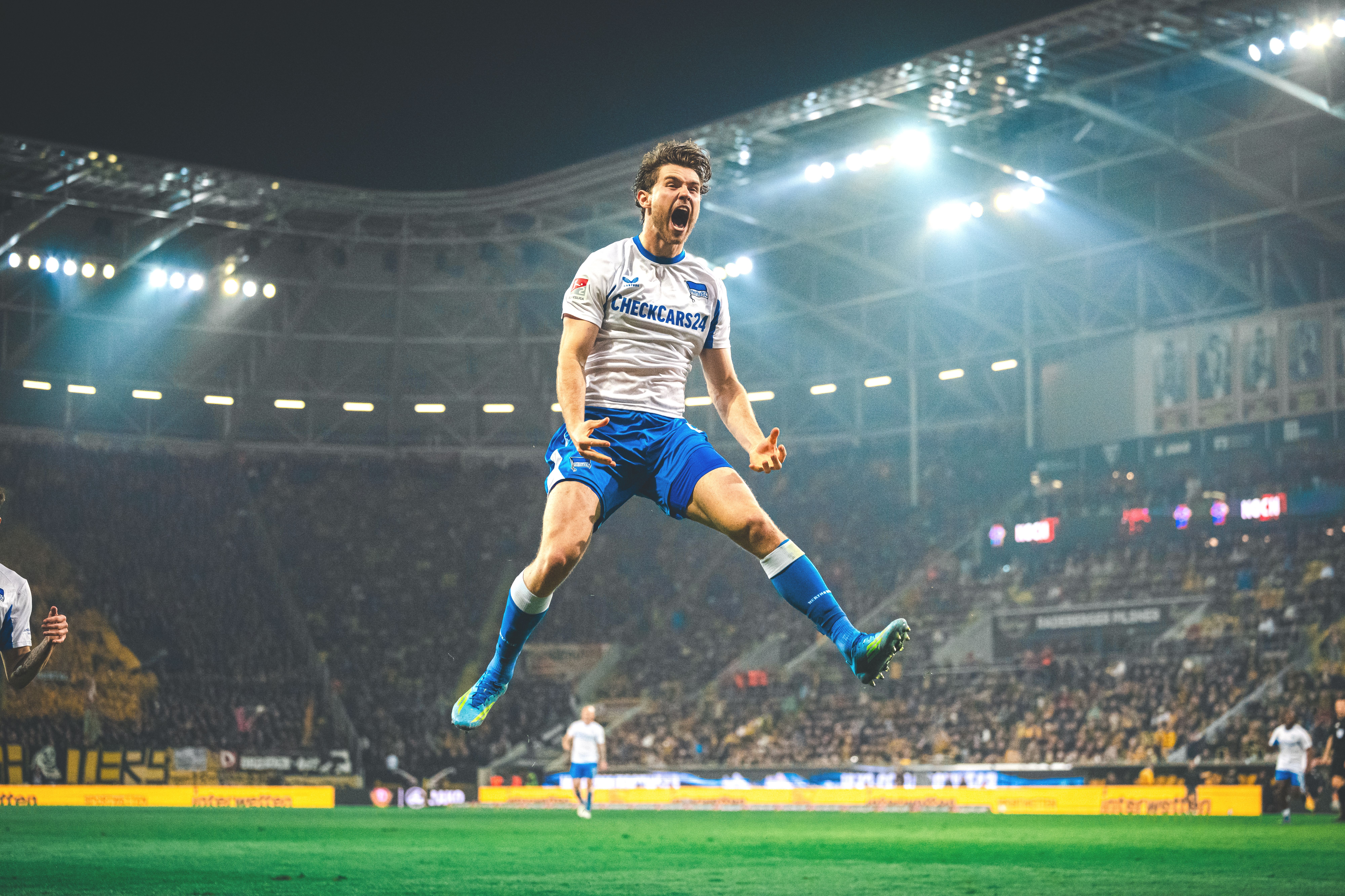 Gechter-Poker: Hertha mit Bluff auf Bundesliga-Kurs