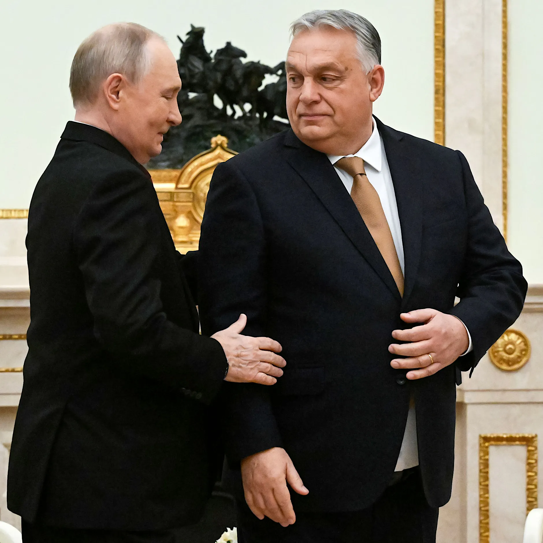 Orbán-Angebot an Putin enthüllt? Bericht veröffentlicht Details aus Telefonat