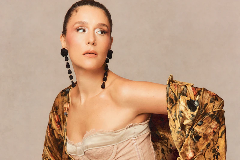 Jessie Ware: „Wenn es einen Weg gibt, im Berghain aufzulegen oder zu tanzen, lassen Sie es mich wissen“