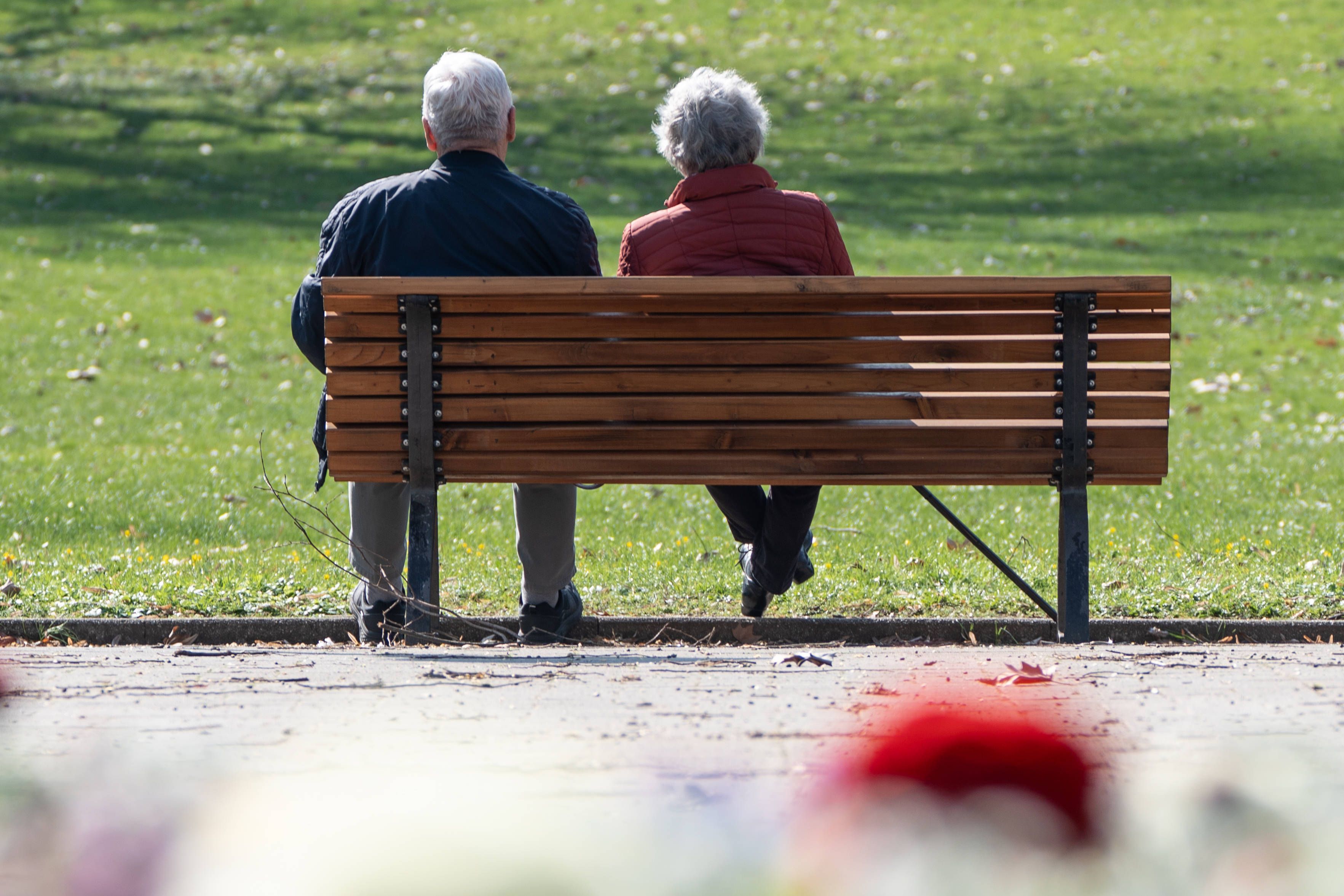 Wenn die Rente nicht reicht: Altersarmut steigt rasant an