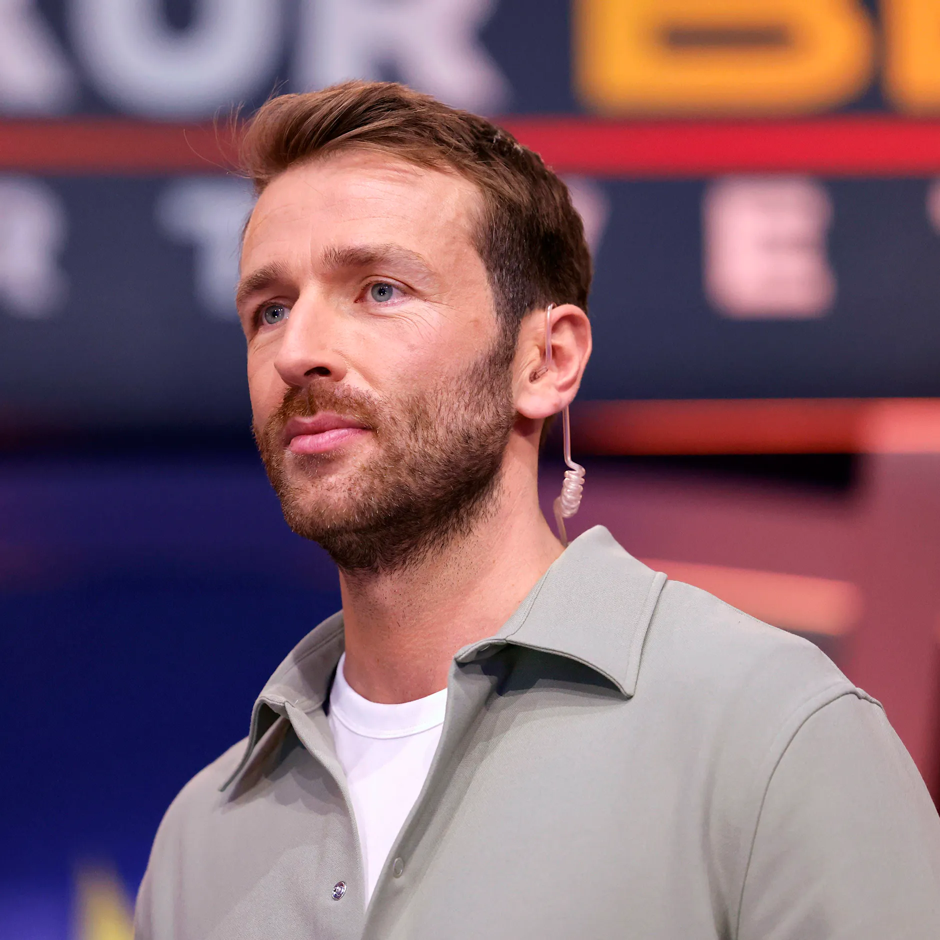 Christian Düren bei GNTM schroffer denn je – er selbst flüchtet vor Reportern