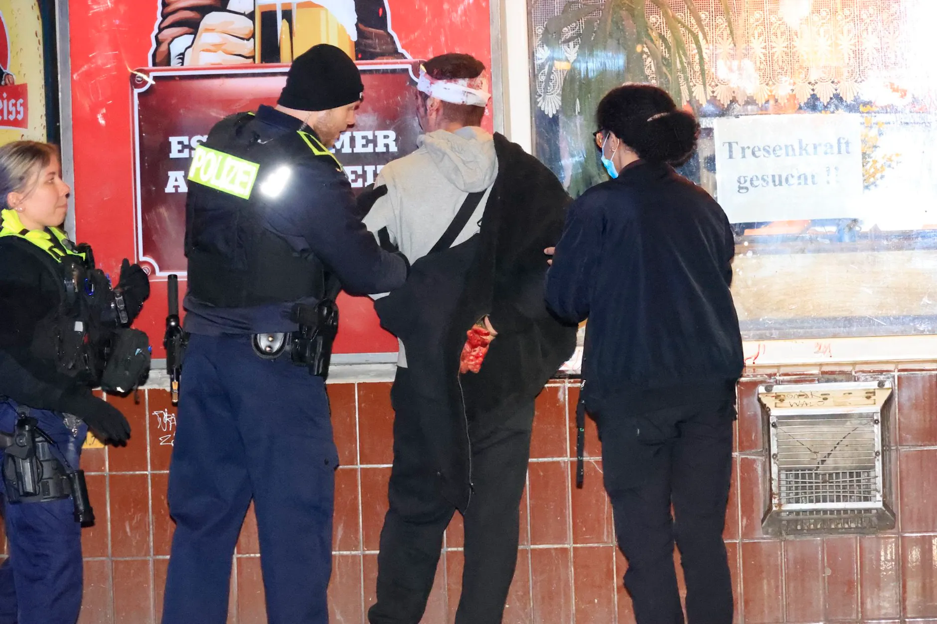 Berlin blutet: Zwei brutale Messerstechereien in Neukölln und Moabit