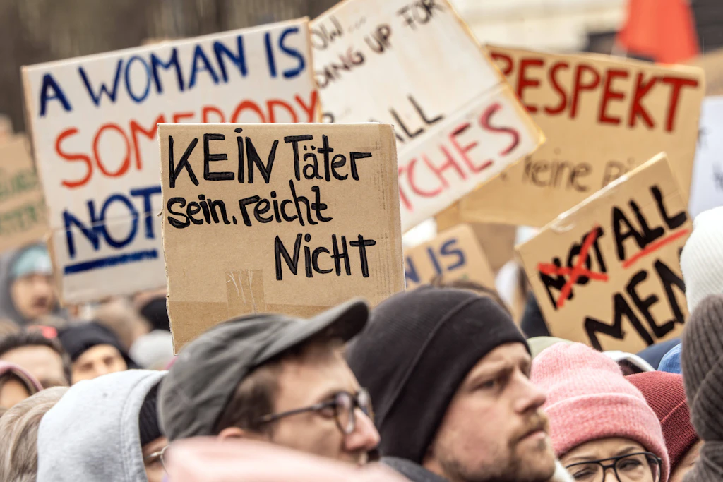 Frauen, die in Berlin vor Gewalt fliehen müssen: Was Betroffene jetzt durchmachen