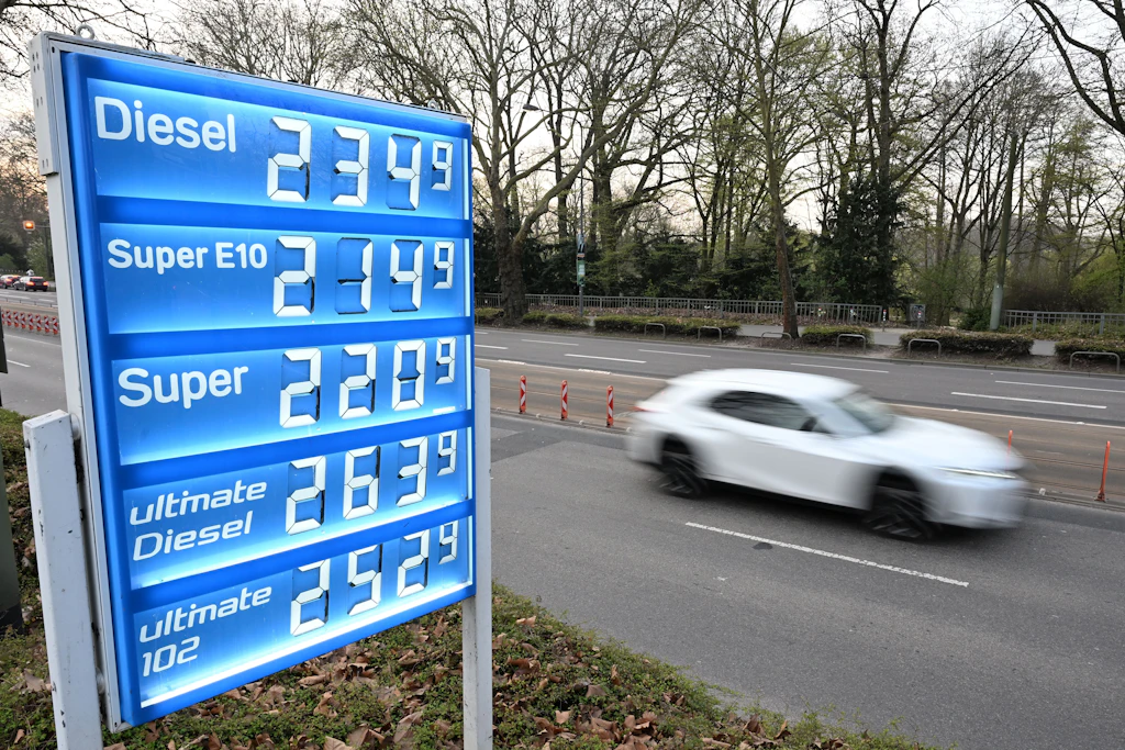 Endlich günstiger tanken? Ab diesem Zeitpunkt fallen die Preise!