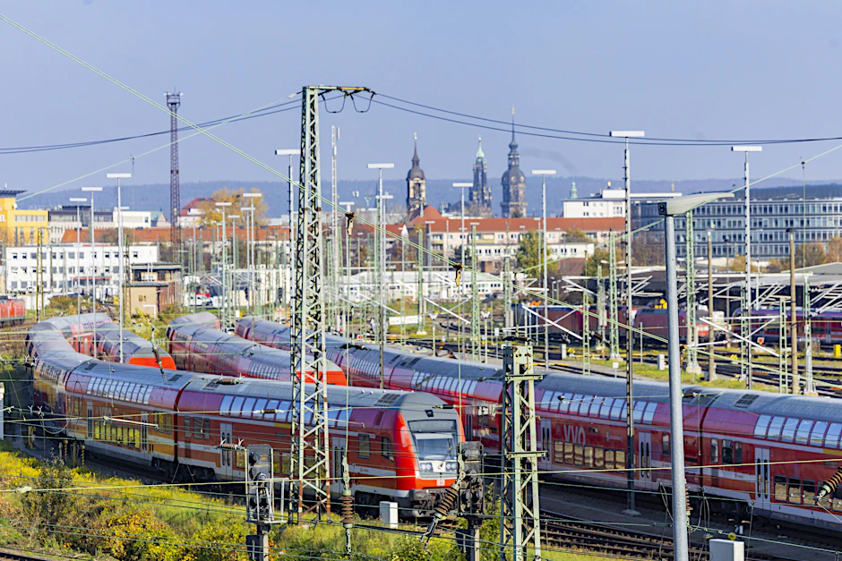 Züge der Dresdner S-Bahn: In der wachsenden Elbmetropole sind für die kommenden Jahre neue Haltepunkte geplant. 