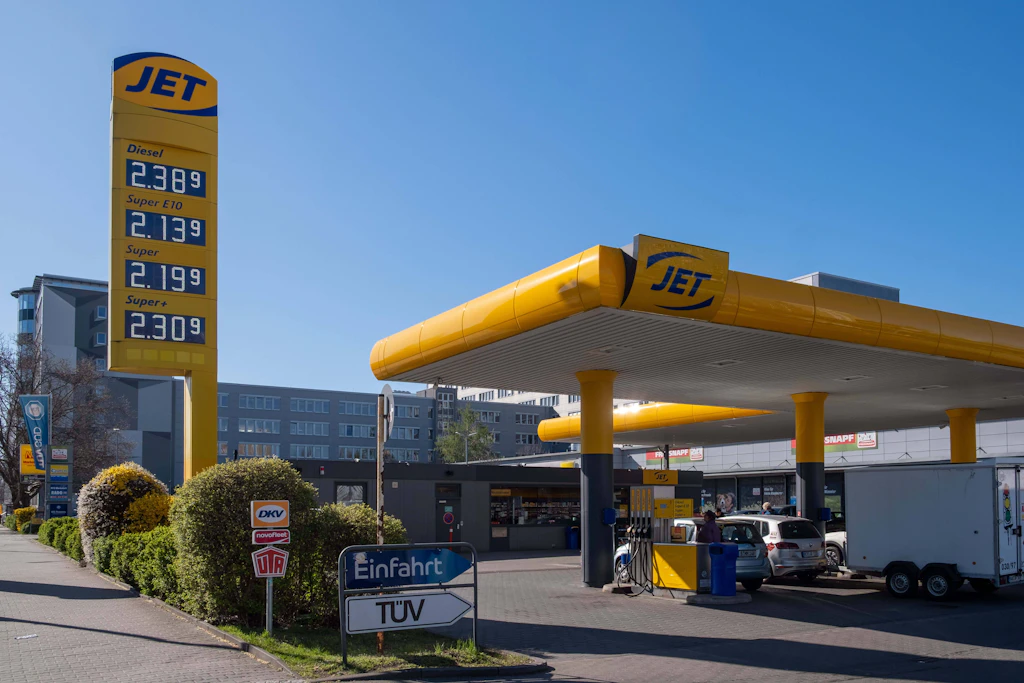 Berlin soll Initiative starten: Kippt jetzt der umstrittene CO₂-Preis?