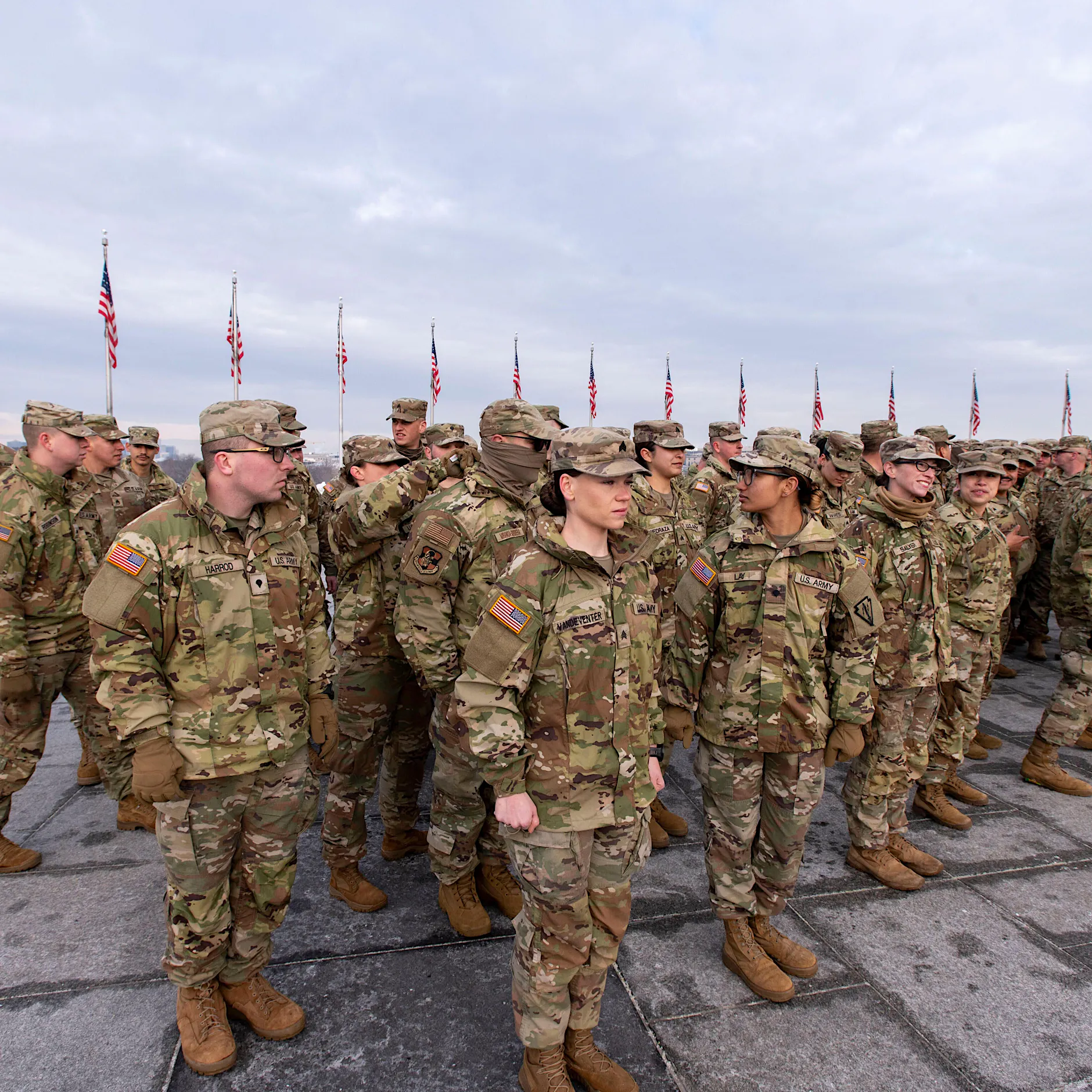 Wehrpflicht in den USA: Männer sollen automatisch erfasst werden