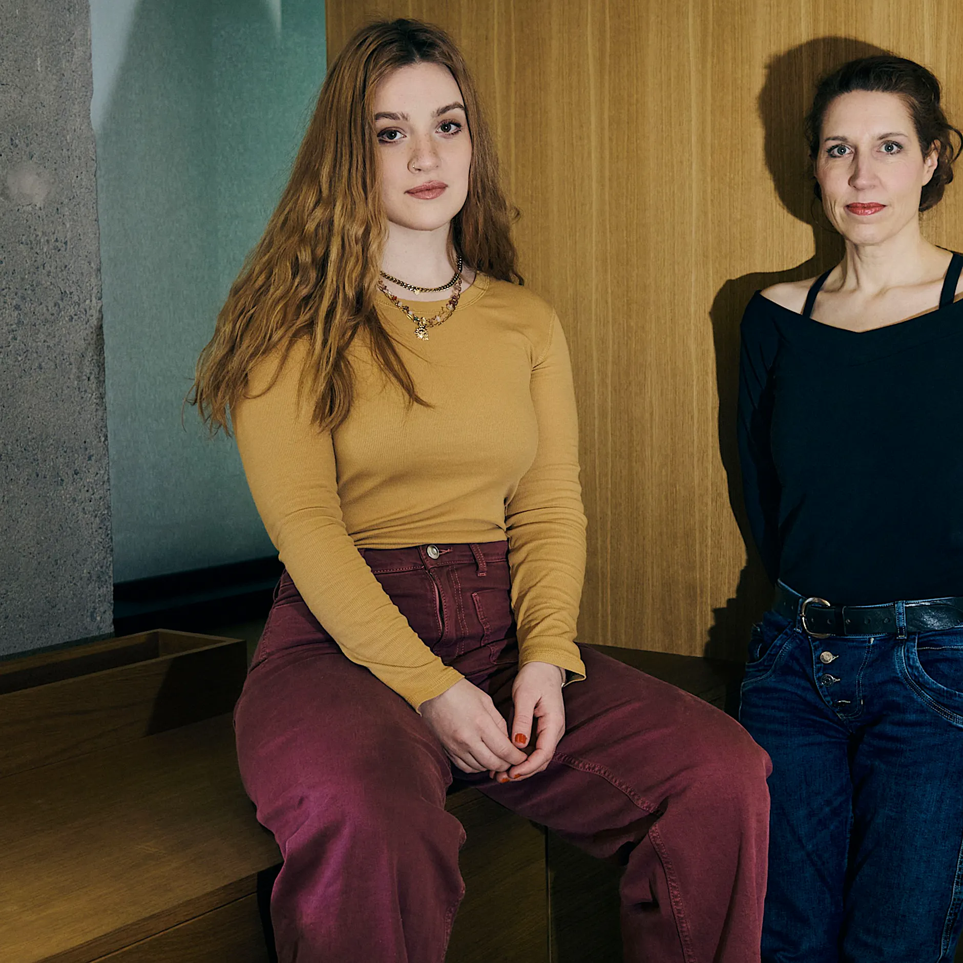 „Impfschäden totgeschwiegen“: Wie zwei Frauen Corona auf die Bühne bringen