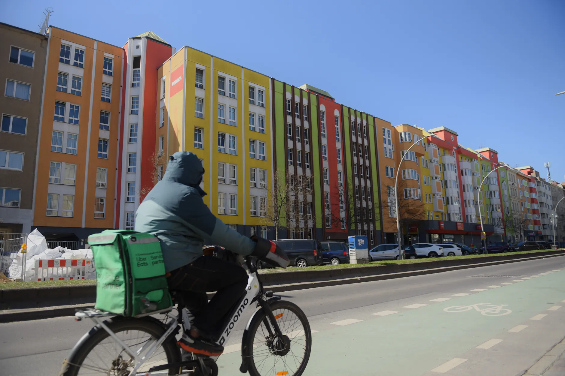 180 Mieter in diesen Wohnblocks wollen gegen unfairen Vermieter vorgehen.