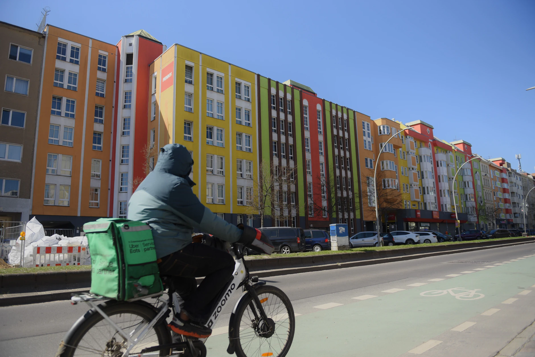 180 Mieter in diesen Wohnblocks wollen gegen unfairen Vermieter vorgehen.