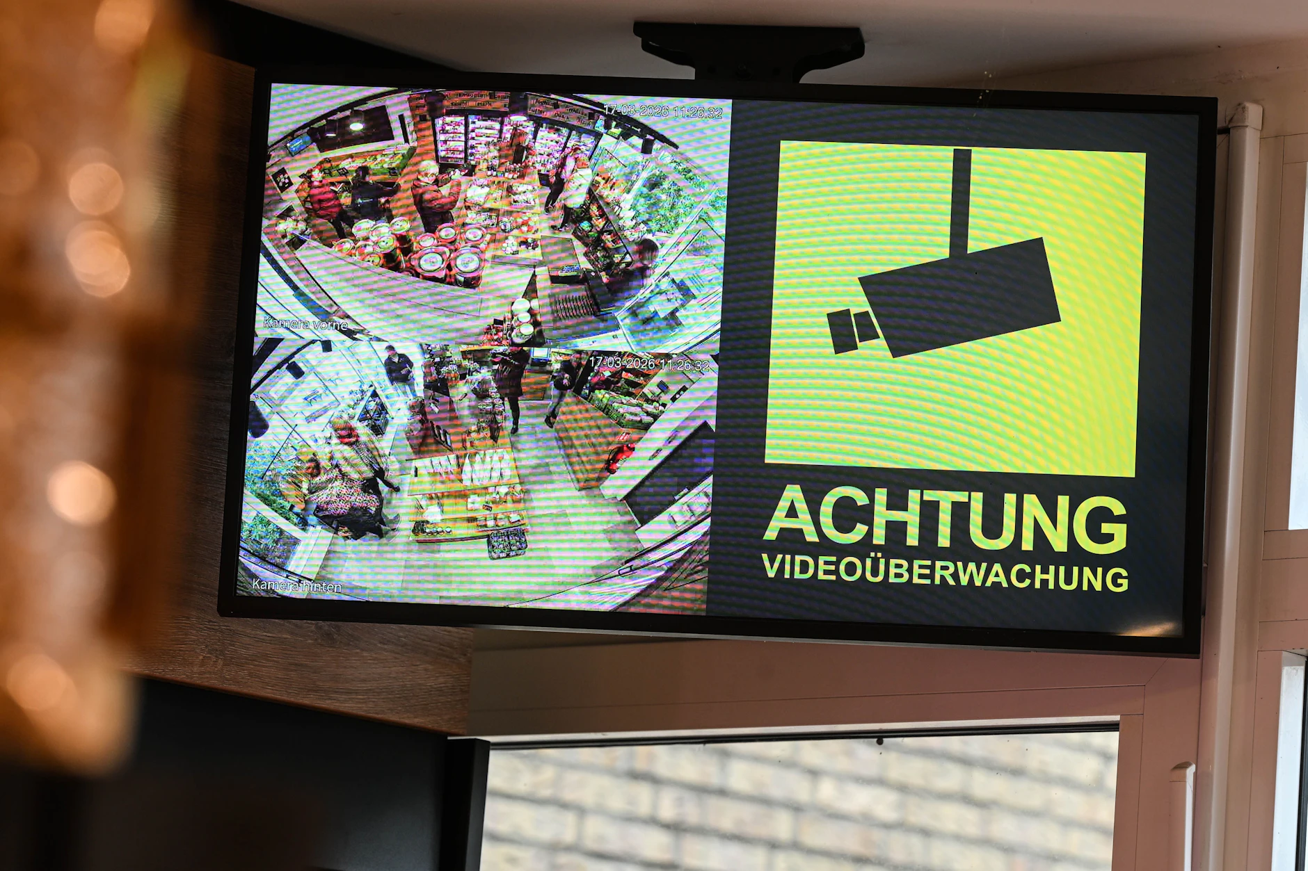 Die Smart Stores sind alle videoüberwacht. Nur so funktioniert das Konzept.