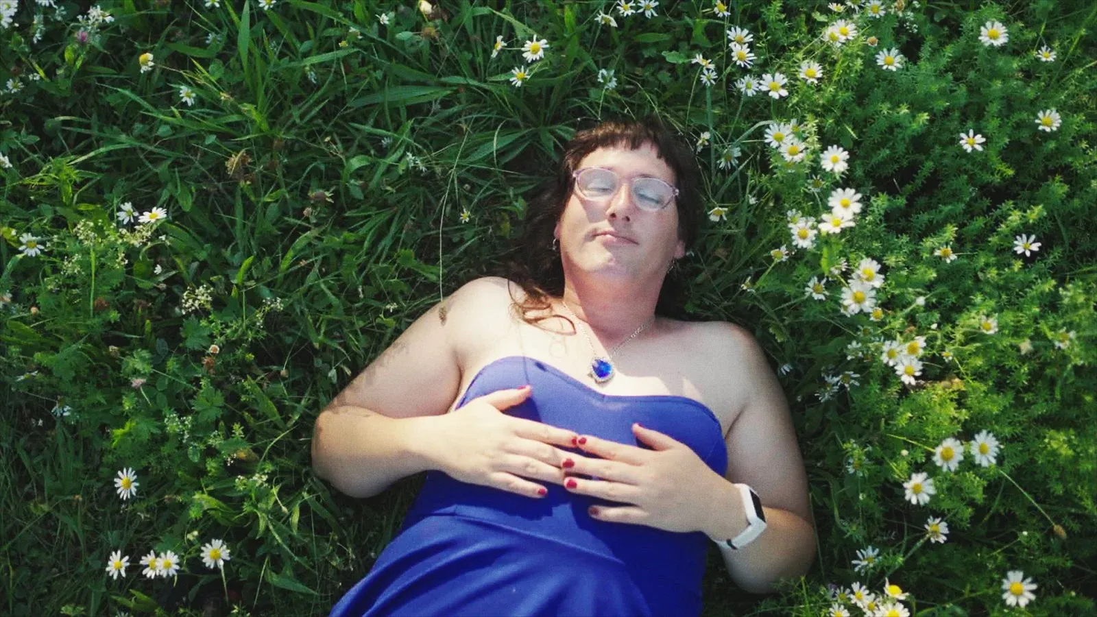 Denn dieses Leben lebst nur du. Wie ein Dokumentarfilm von Douglas Wolfsperger transfeindliche Ideologien in Luft auflöst