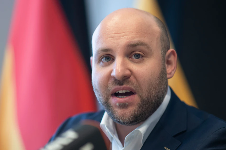Diskussion über deutsches Erbe: Lanz wirft AfD-Politiker „Kulturkampf-Quatsch" vor