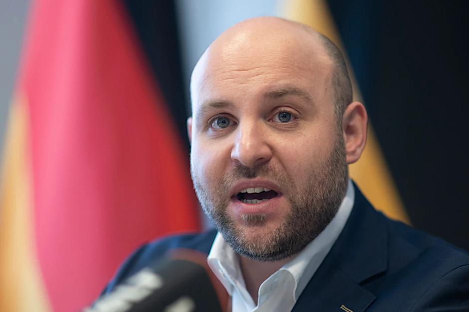 Markus Frohnmaier (AfD) war am Donnerstagabend bei Markus Lanz zu Gast.