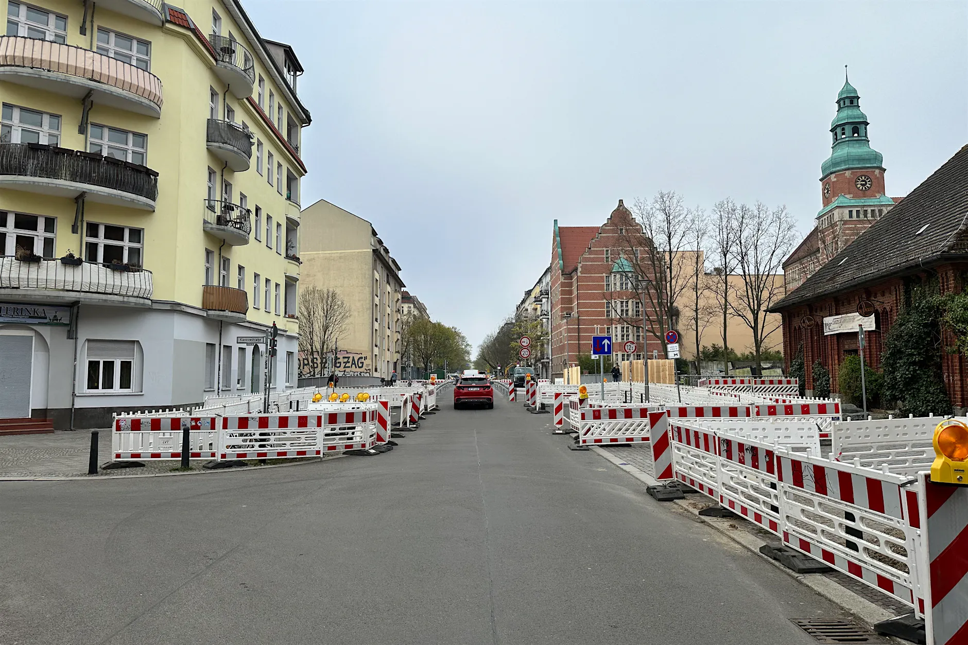 Bauarbeiten an der Dunckerbrücke: Warum die Absperrungen plötzlich weg sind