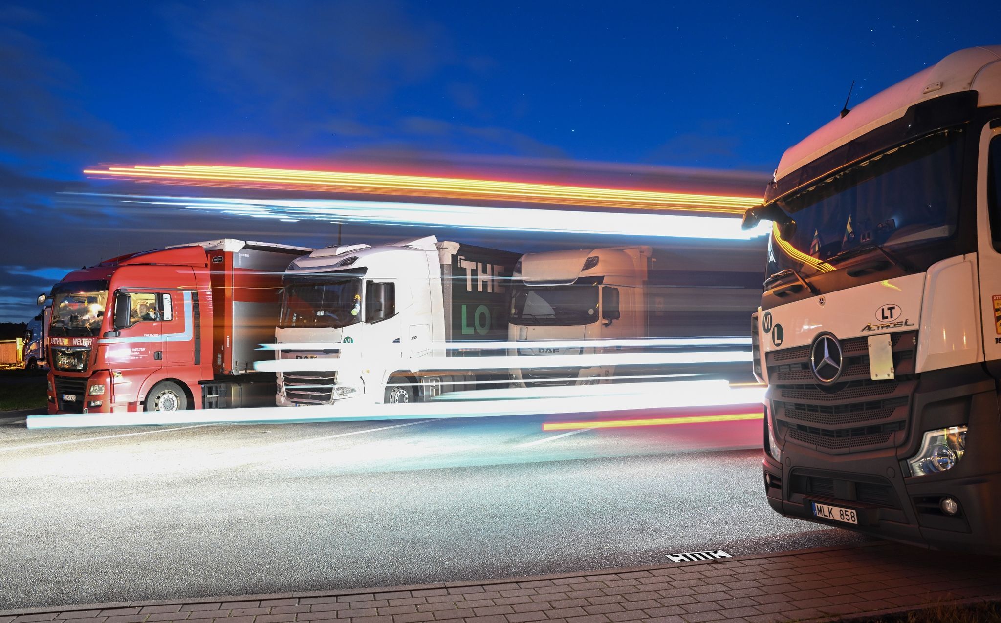Image - Von wegen Romantik der Straße: Domenico Müllensiefens neue Romanheldin ist eine krasse Lkw-Fahrerin