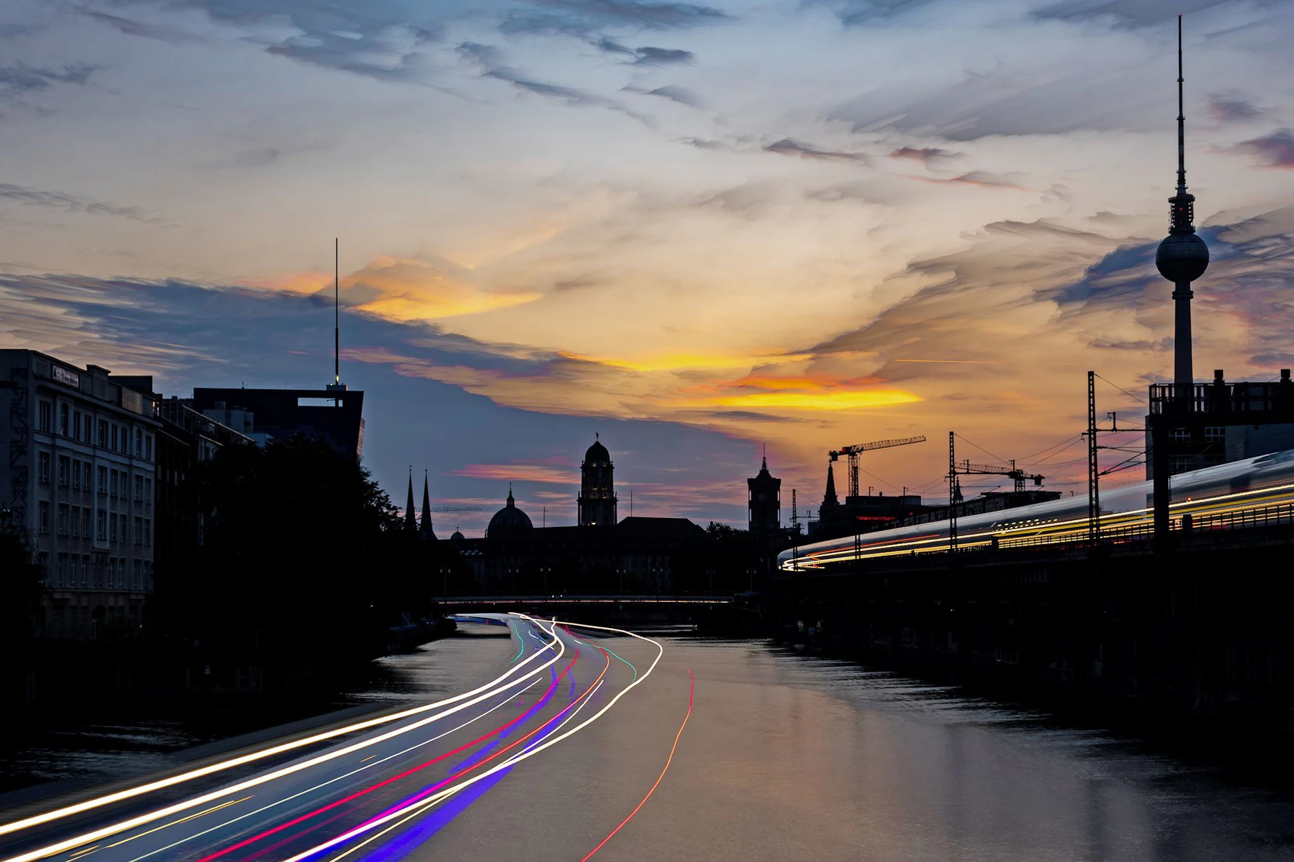 Gibt es noch Lichtstreifen der Hoffnung für Berlin? Manche finden: Nein.