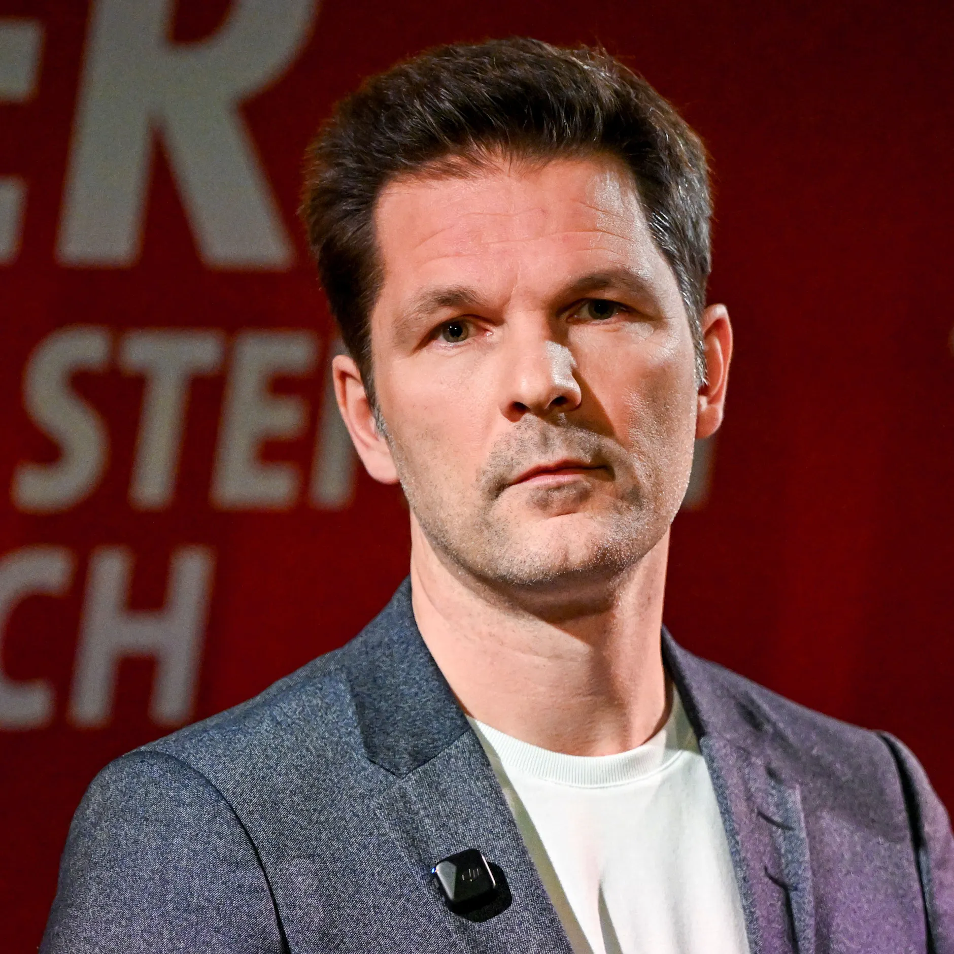 Image - „Pures Gift für die Stimmung im Land“: SPD fordert Entlastungen bei Sprit, Mieten und Steuern