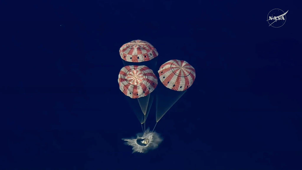 Feuer, Funkstille, Jubel: Artemis II stellt Rekord auf und endet mit spektakulärer Wasserung