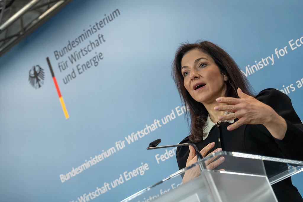 Streit um Spritpreise: CDU-Sozialflügel fordert Ablösung von ...