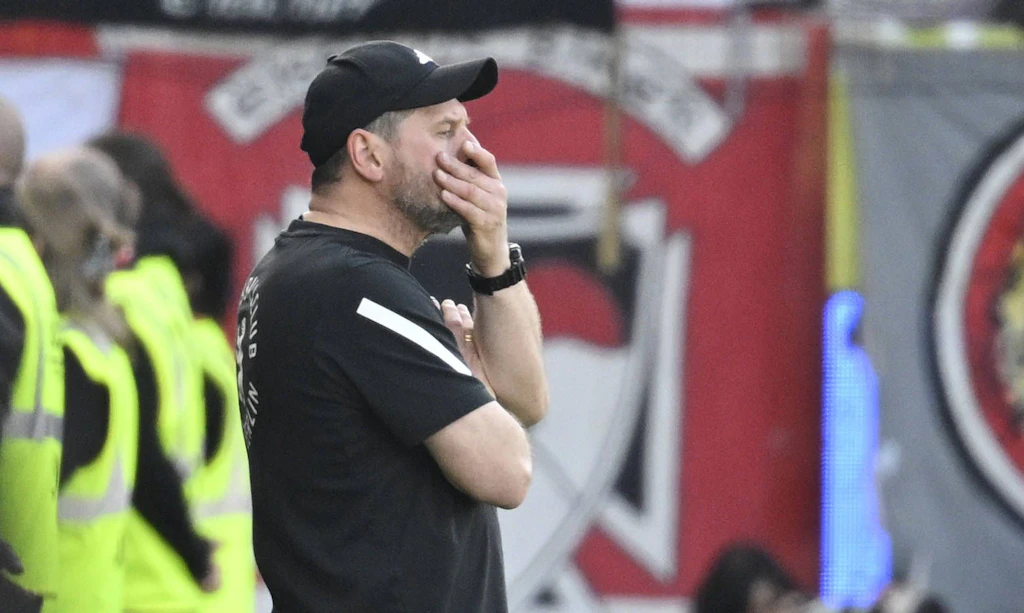1. FC Union Berlin, teknik direktör Steffen Baumgart'ı kovdu!