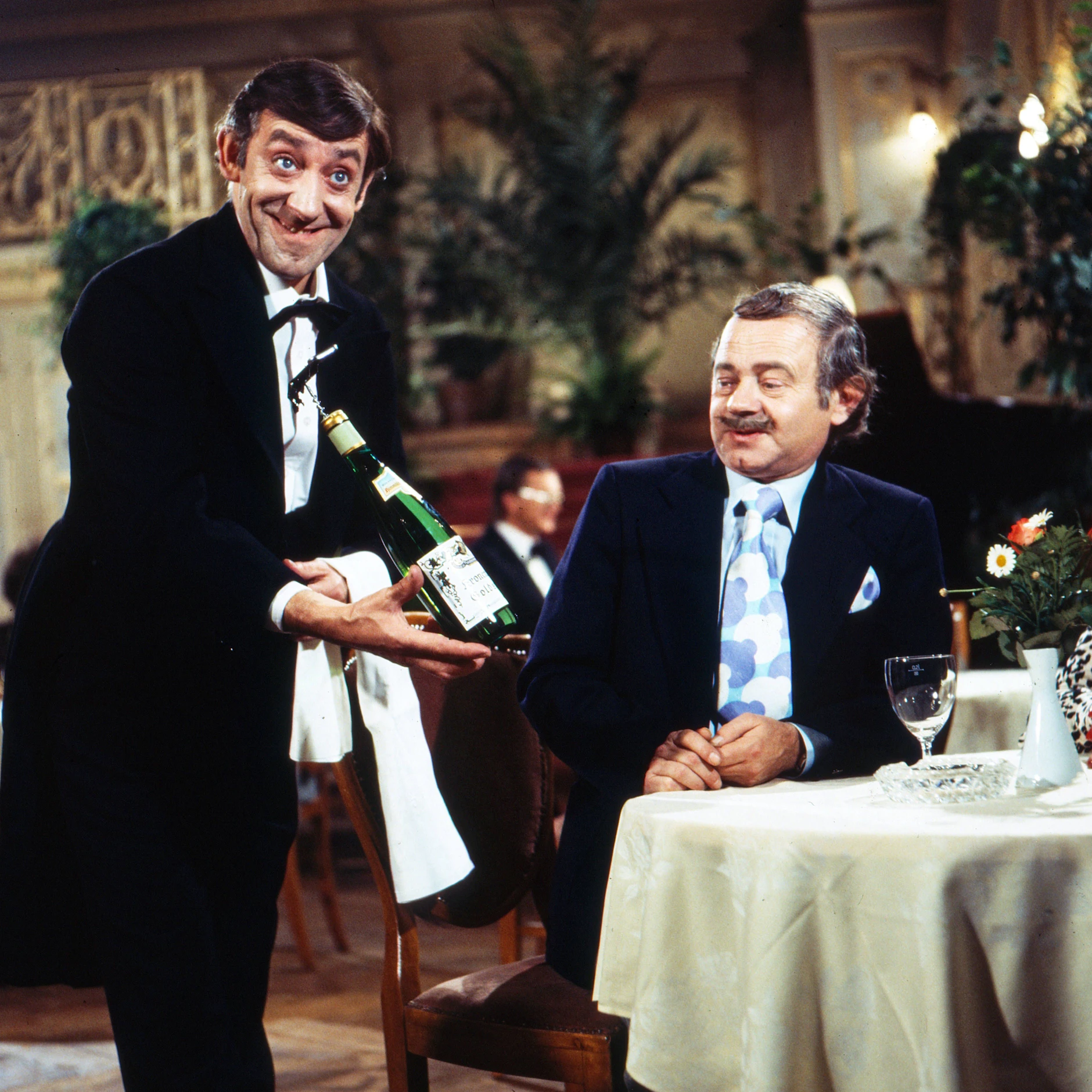 Kurt Schmidtchen machte auch im Westen Karriere, hier an der Seite von Dieter Hallervorden in „Nonstop Nonsens“.