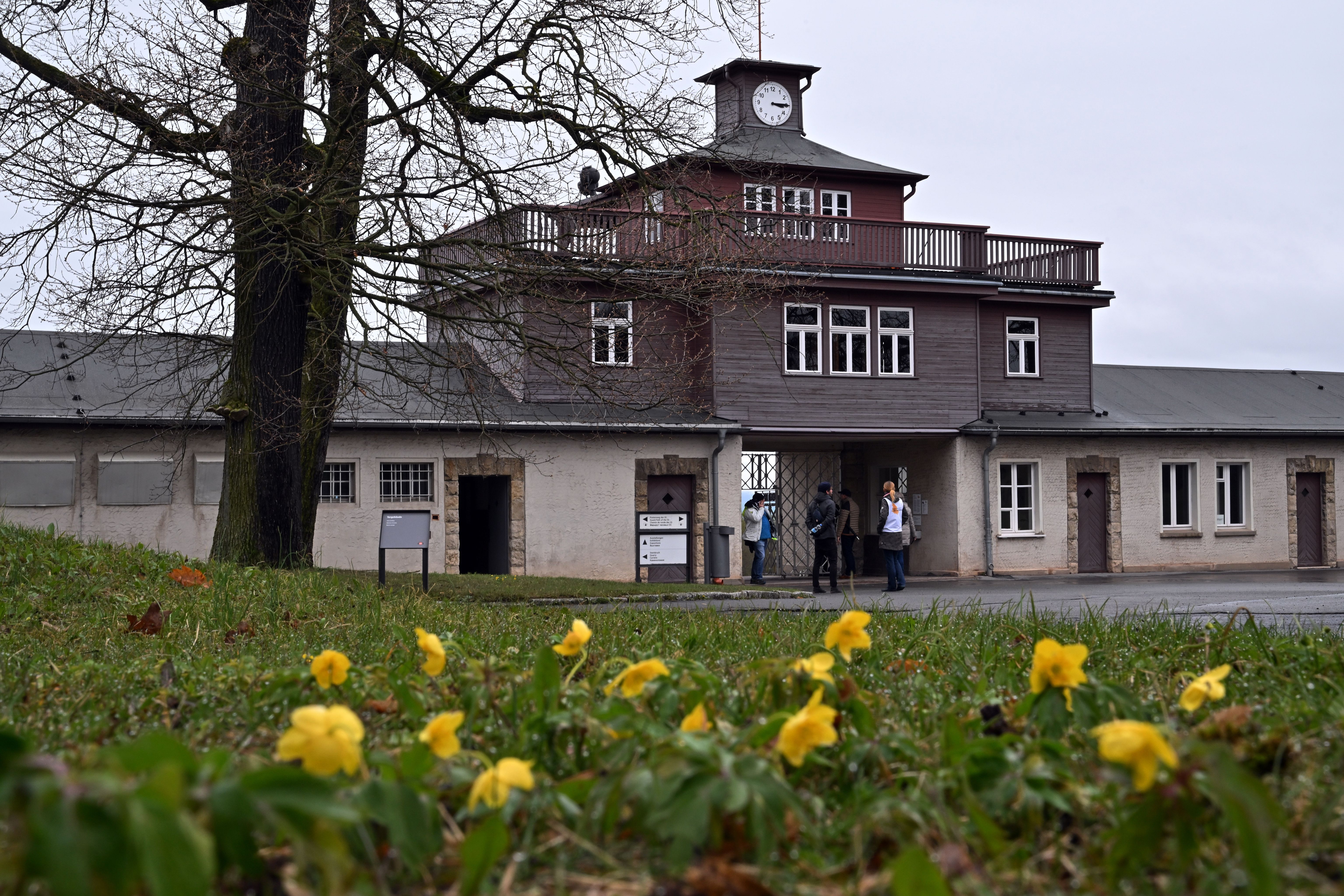 KZ-Gedenkstätte Buchenwald: Aktivisten sollen trotz Verbot Mahnwache abgehalten haben