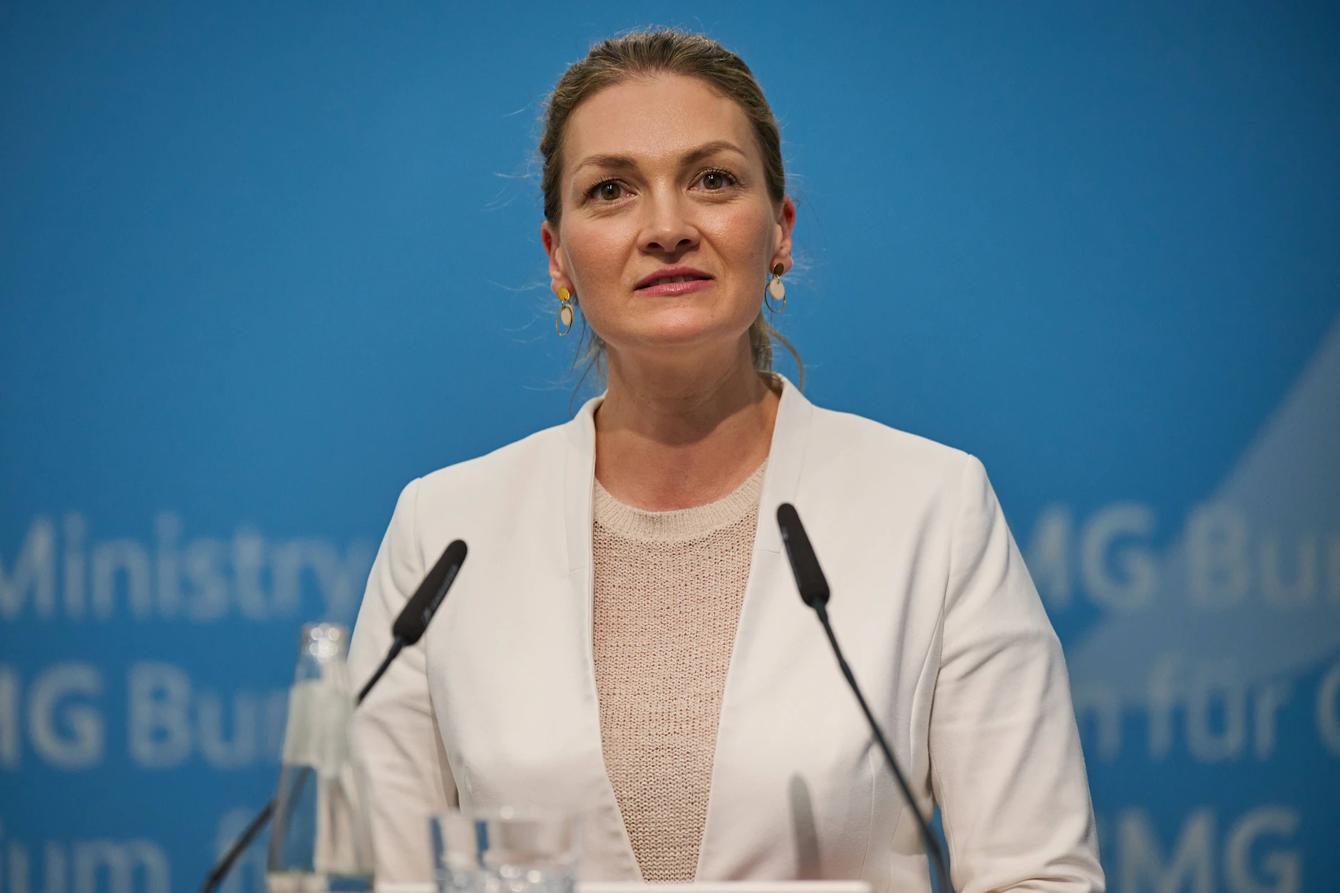 Bayerns Gesundheitsministerin Judith Gerlach spricht sich gegen Klingbeils Vorschlag aus.