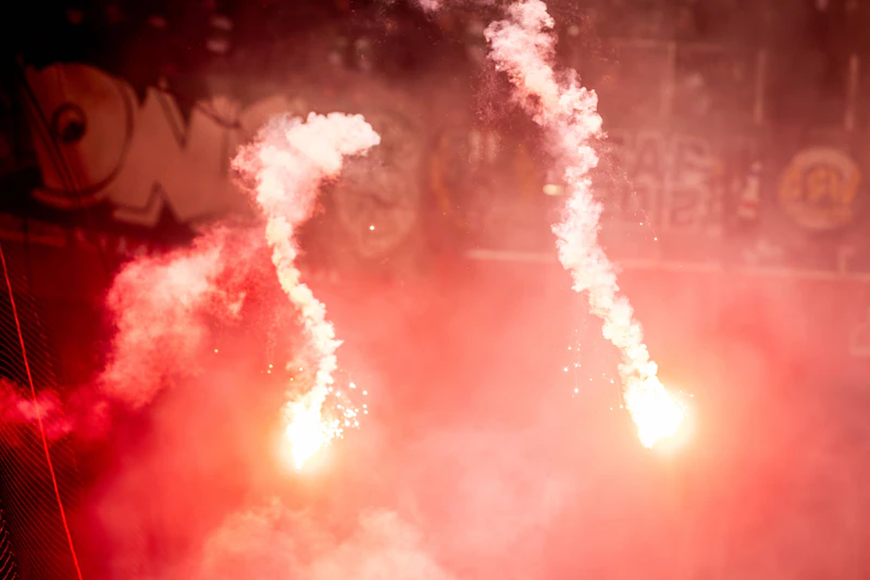 Massenschlägerei: Über 200 Hooligans verabreden sich zu Gewaltaktion in Thüringen
