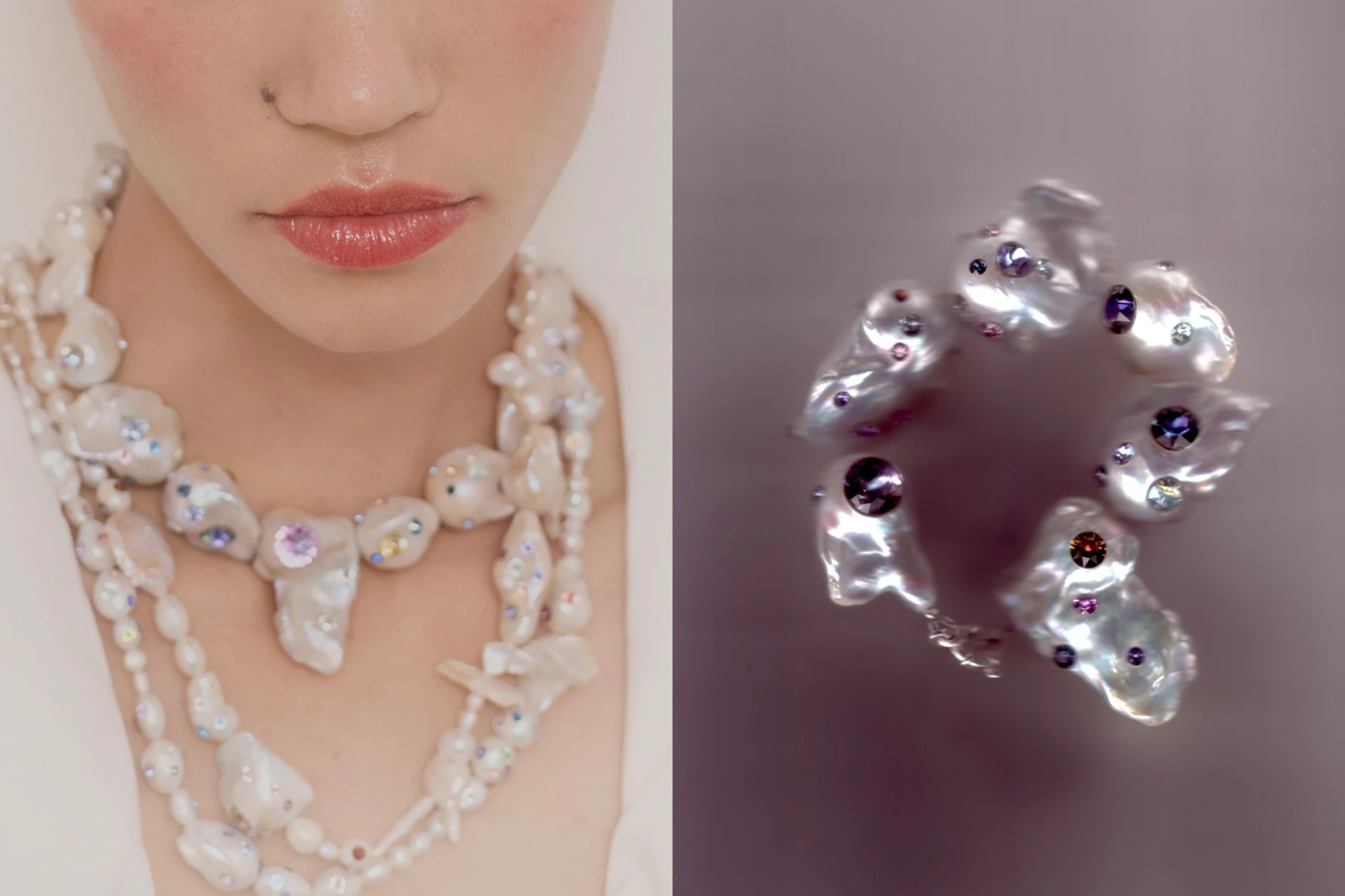 Vom Statement bis zum Akzent: Inmitten weiterer Stücke glänzt die „Baroque crystal pearl necklace“ (350 Euro); am Finger der „Crystal pearl ring“ (55 Euro).