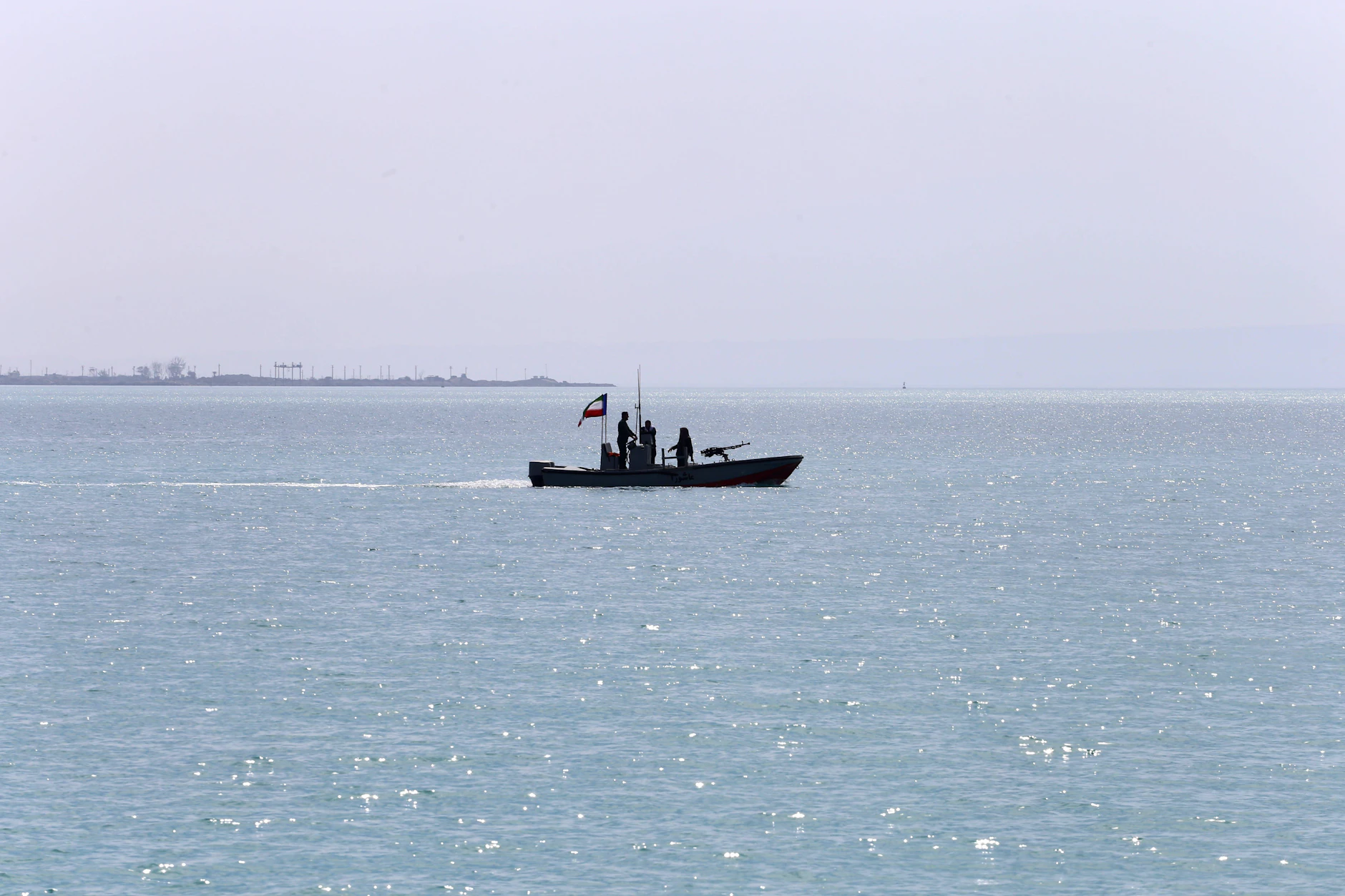 Ein Schnellboot der iranischen Revolutionsgarden im Persischen Golf