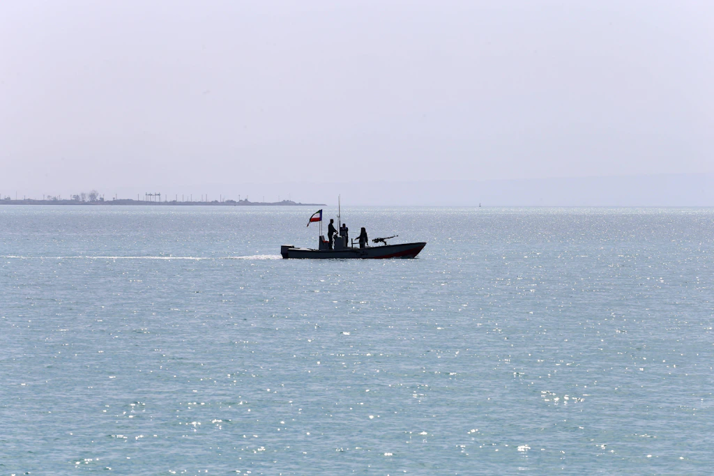 Trump droht dem Iran mit der Vernichtung seiner Schnellboote