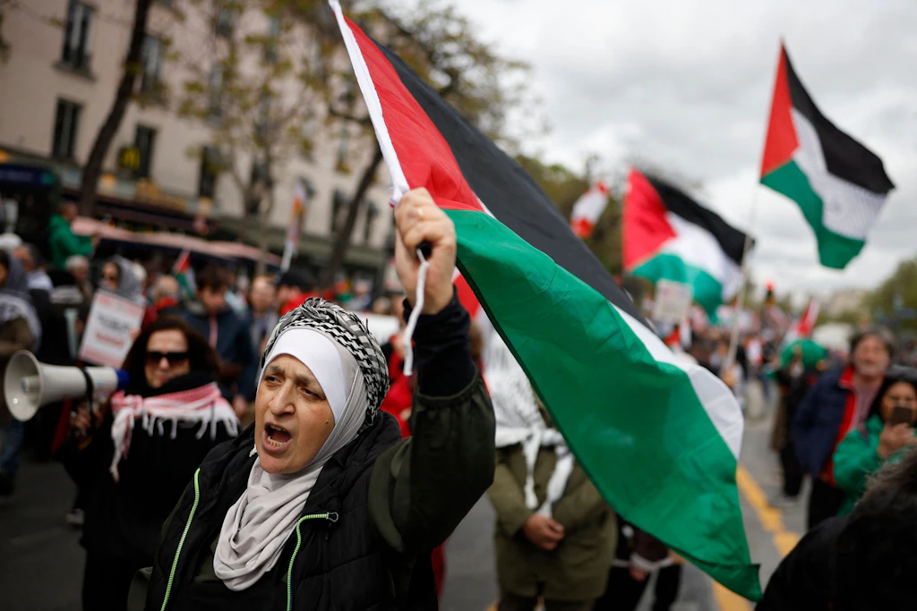 Israel-Kritik per Gesetz bald verboten? Frankreich streitet um Loi Yadan