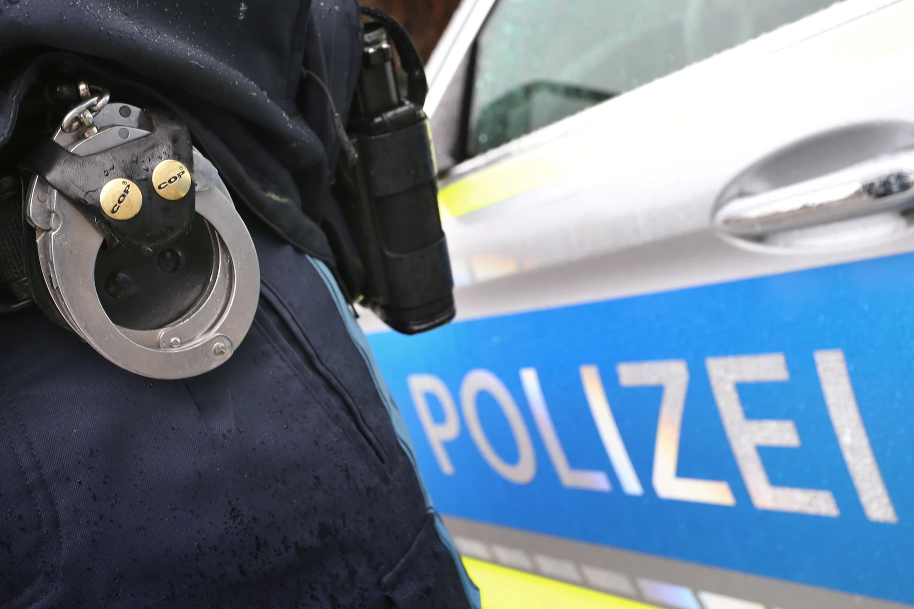 Die Polizei hat wohl ein riesiges Vergewaltiger-Netzwerk zerschlagen.