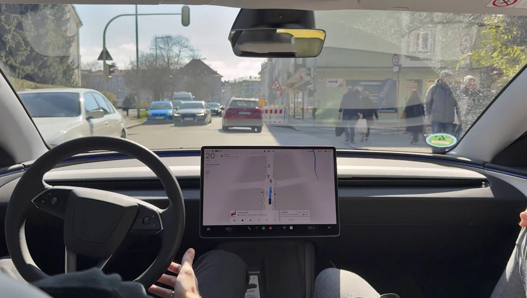 Kampfansage an VW & Co: Plant Tesla mit Projekt „Redwood“ das Volks-SUV?
