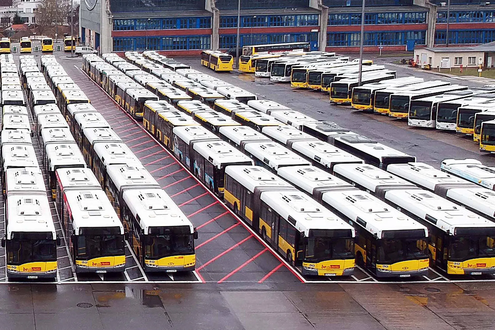 19 der 14 M-Linien der BVg sind langsamer geworden.