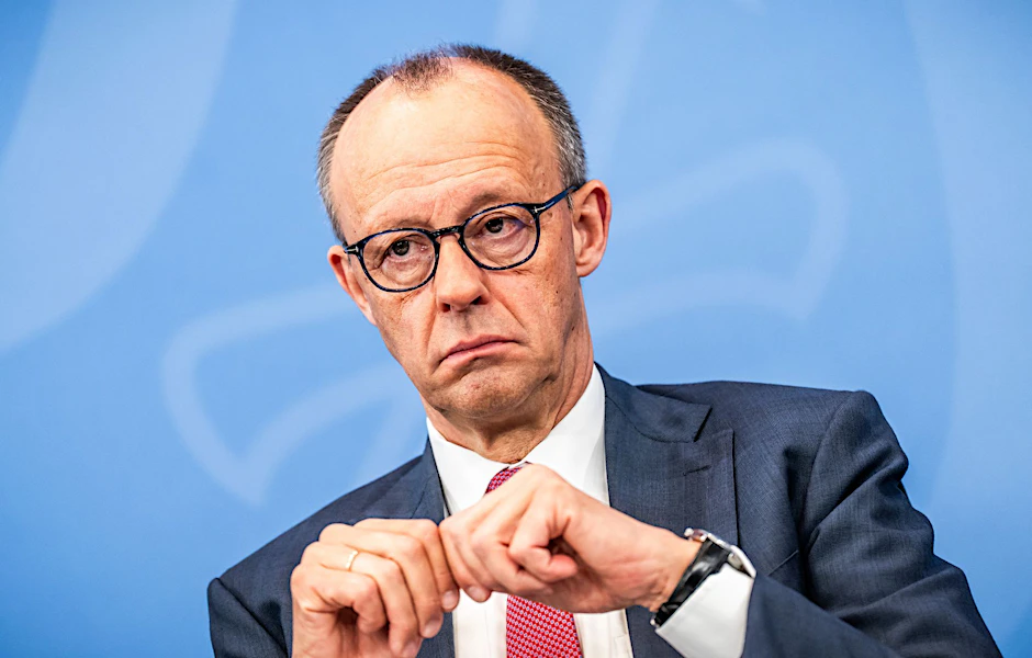 Ökonomen äußern große Kritik an Bundeskanzler Friedrich Merz und der Regierung wegen der geplanten Senkung der Energiesteuer.