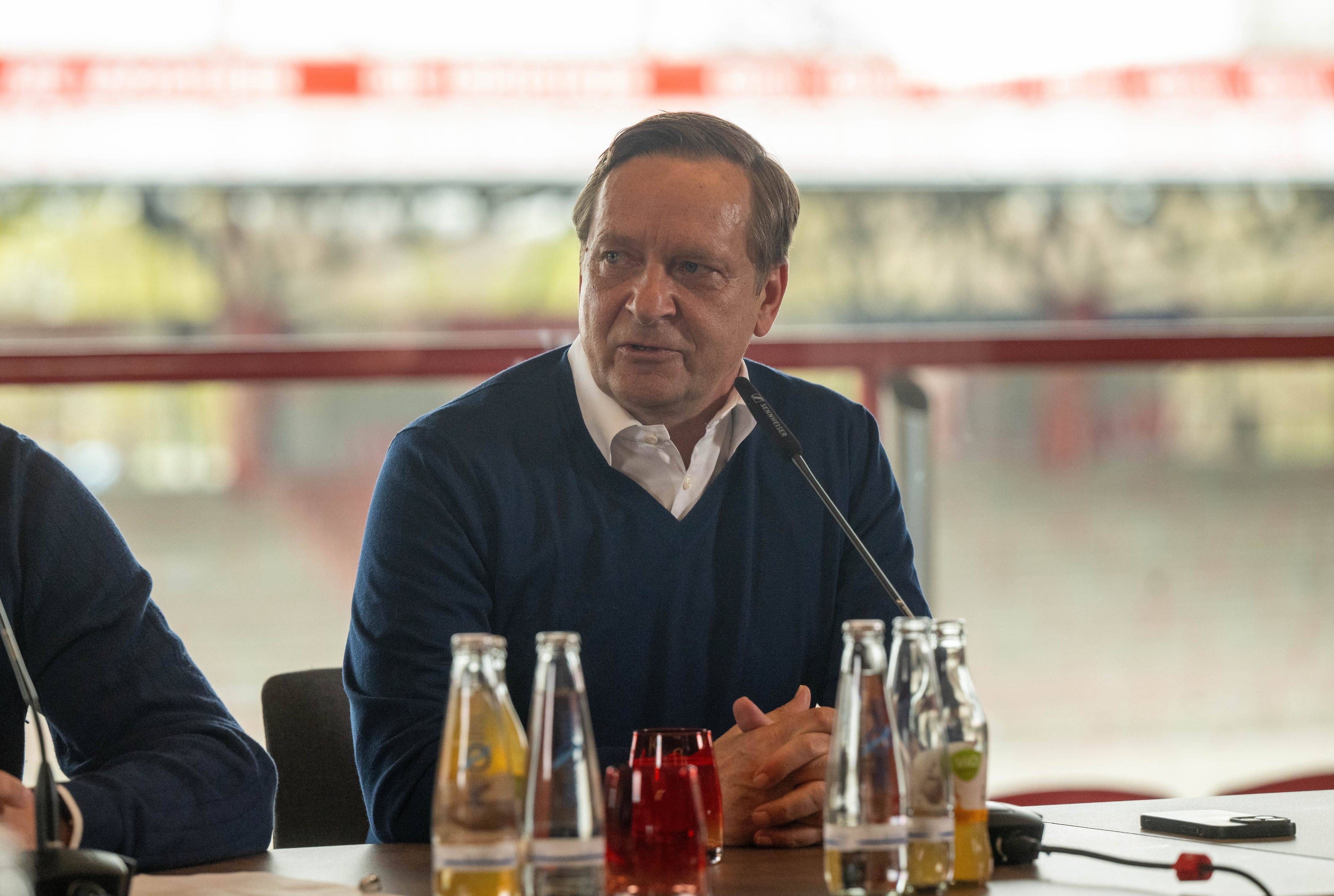 1. FC Union Berlin: Horst Heldt erklärt die Gründe für Baumgarts Aus