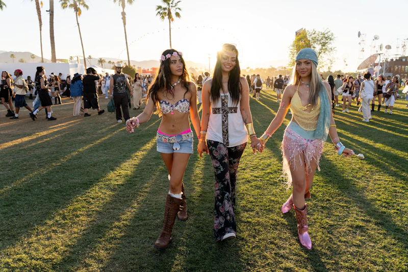 Coachella, Lollapalooza & Co.: Diese Festival-Looks wollen wir nicht mehr sehen