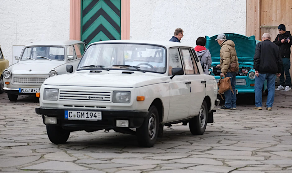 Auch 35 Jahre nach der Wende sind noch mehrere Tausend Wartburgs auf Deutschlands Straßen unterwegs. Die meisten davon fahren in Sachsen.