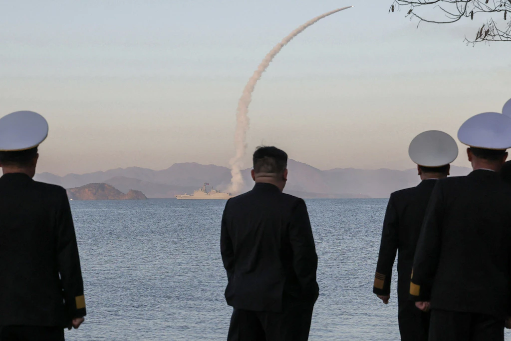 Militärtest trifft auf wachsende globale Konflikte