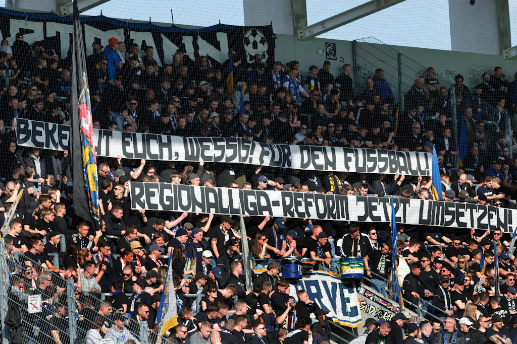 Neuer Vorschlag aus Bayern: Droht die Regionalliga-Reform zu scheitern?