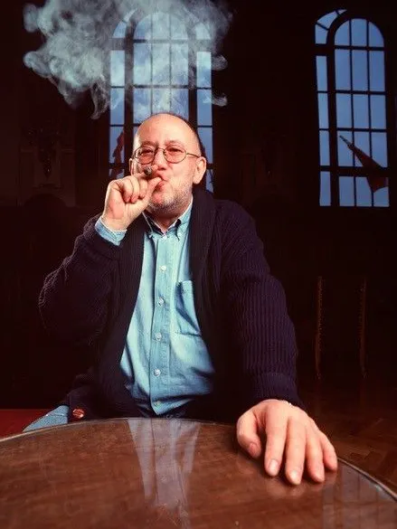 Passionierter Zigarrenraucher: Tragelehn