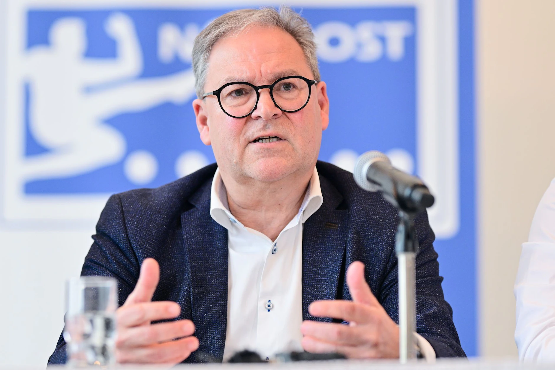 Hermann Winkler, Präsident des Nordostdeutschen Fußball-Verbandes (NOFV), kritisiert das Regionen-Modell als instinktlos.