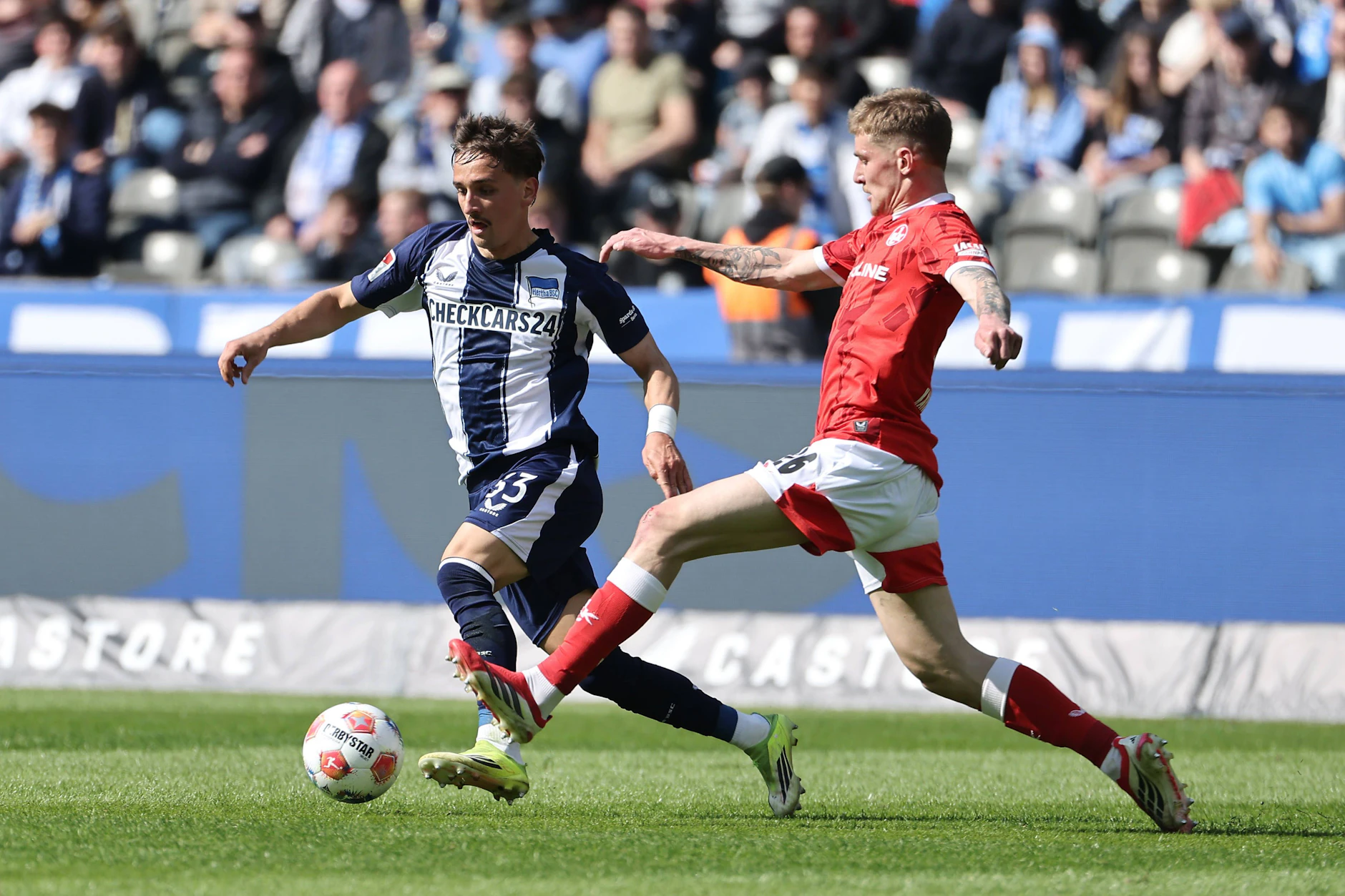 Quirlig und mutig: Hertha droht mit dem Abgang von Michal Karbownik einer herber Verlust.