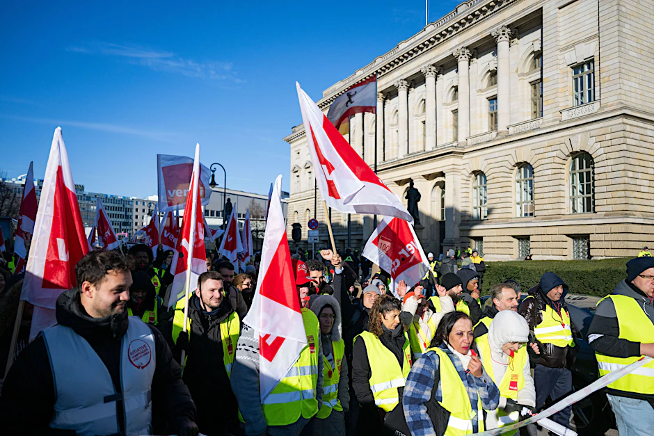 Bereits im Februar hatte Verdi zum Warnstreik ausgerufen, nun eskaliert der Arbeitskampf weiter.